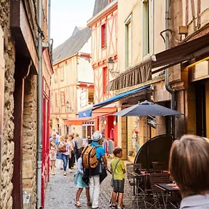 St Patern Centre De , Vannes France