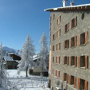 2* Hotel Adonis Le Chastellan